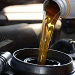 Cairan Pelumas Kendaraan Atau Oli Agar Mesin Awet