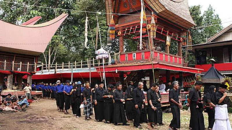 Pemakaman Budaya Toraja Melalui Adat Rambu Solo