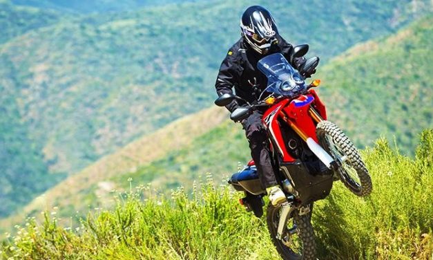 Kendaraan Tahan Banting Tertuju Pada Motocross