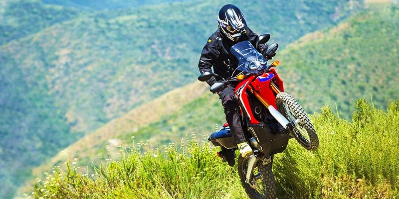 Kendaraan Tahan Banting Tertuju Pada Motocross