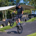 Sepeda Balap Atau BMX Yang Bentuknya Kokoh
