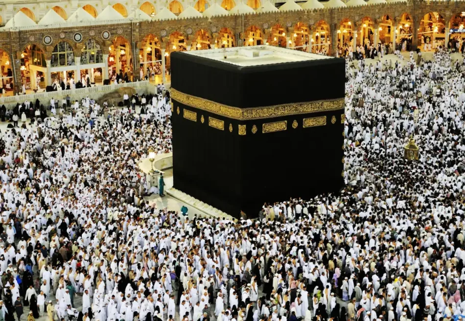 Ibadah Umat Muslim Dalam Melaksanakan Haji
