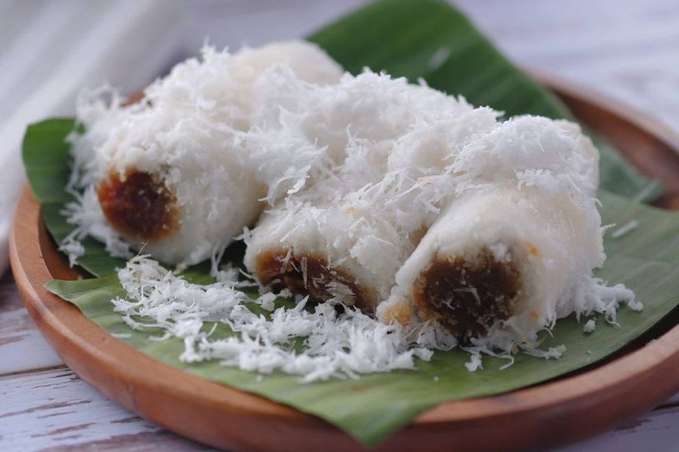 Camilan Unik Manis Putu Bambu Di Indonesia