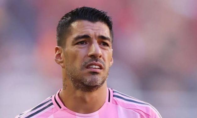 Pesepakbola Hebat Uruguay Pemain Luis Suarez