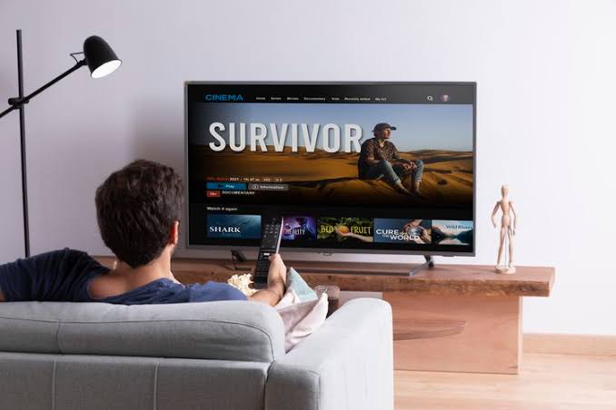 Peralatan Elektronik Televisi Sebagai Hiburan Di Rumah