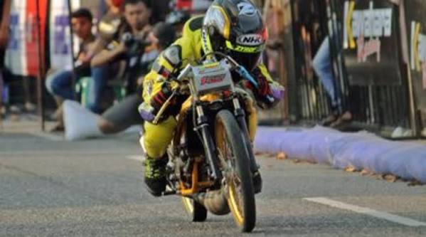 Penyelengaraan Balap Drag Pada Sepeda Motor