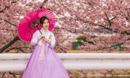Budaya Luar Negeri Sebuah Pakaian Tradisional Korea