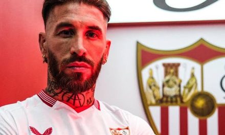 Pemain Bek Belakang Terbaik Pesepakbola Sergio Ramos