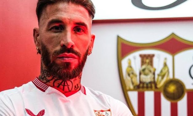 Pemain Bek Belakang Terbaik Pesepakbola Sergio Ramos