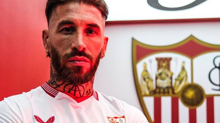 Pemain Bek Belakang Terbaik Pesepakbola Sergio Ramos