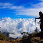 Suatu Kegiatan Muncak Pada Bukit Maupun Gunung