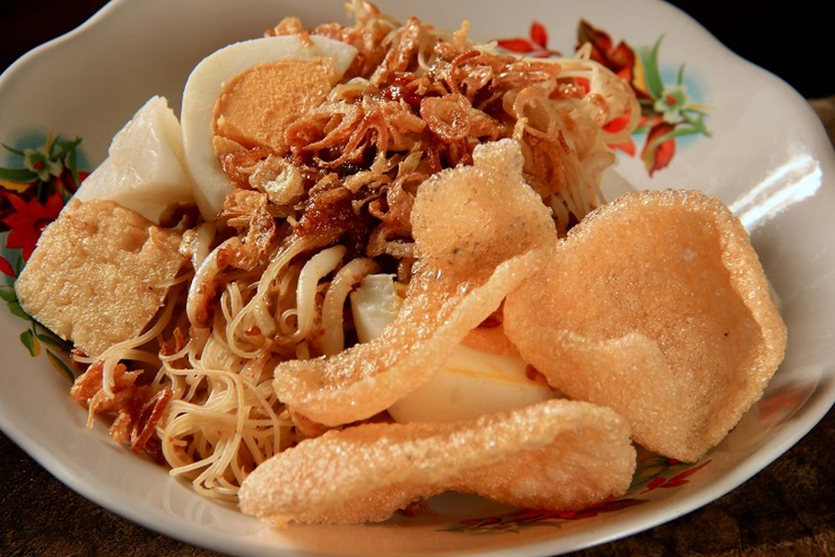 Sebuah Kuliner Ketoprak Tradisional Dari Indonesia